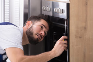 4 Signs It’s Time to Have Your Oven Repaired